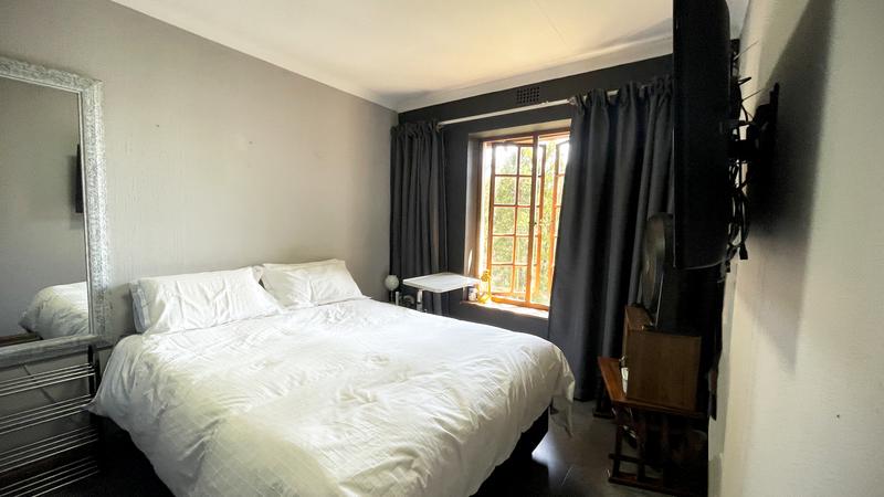 3 Bedroom Property for Sale in Bryanston Gauteng