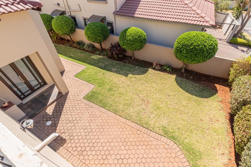 3 Bedroom Property for Sale in Ruimsig Gauteng