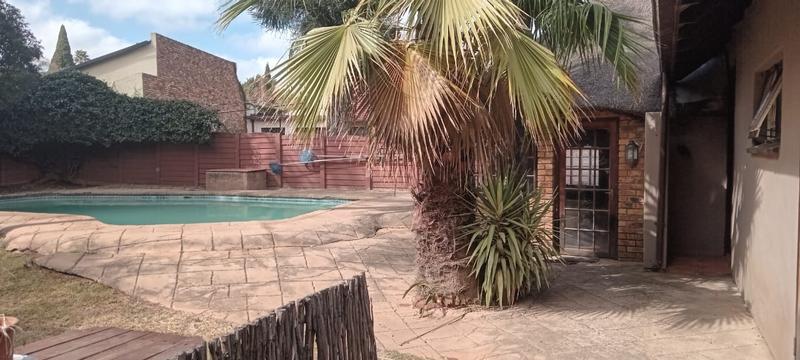 3 Bedroom Property for Sale in Birch Acres Gauteng