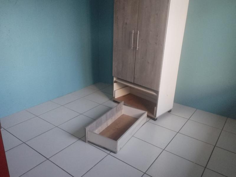 To Let 1 Bedroom Property for Rent in Ebony Park Gauteng