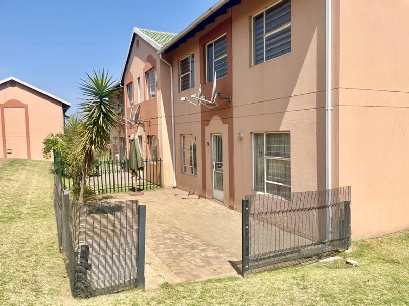 2 Bedroom Property for Sale in Germiston Central Gauteng