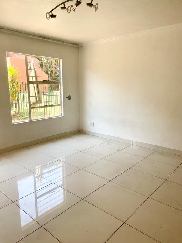 2 Bedroom Property for Sale in Germiston Central Gauteng