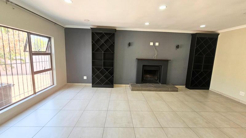 3 Bedroom Property for Sale in Highway Gardens Gauteng