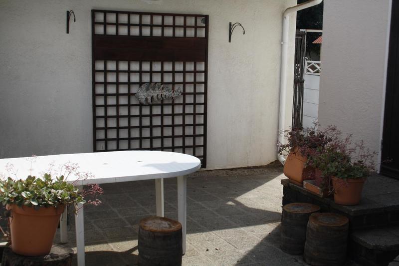 To Let 1 Bedroom Property for Rent in Edenvale Gauteng