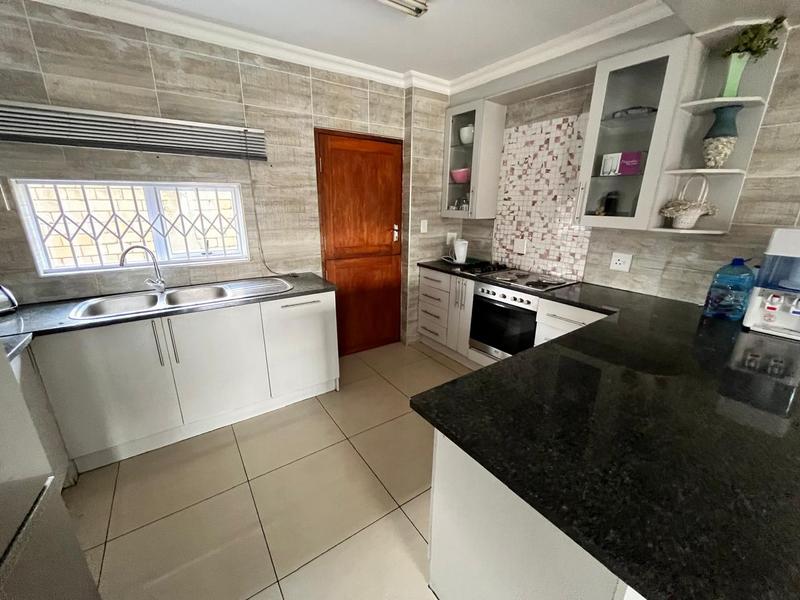 To Let 4 Bedroom Property for Rent in Vanderbijlpark Gauteng