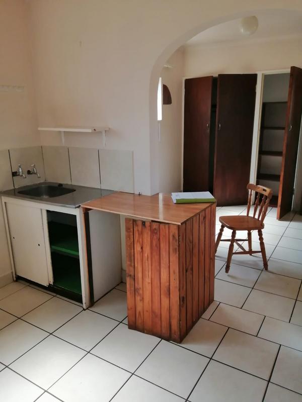 To Let 1 Bedroom Property for Rent in Strubenvale Gauteng