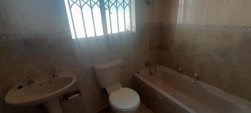 3 Bedroom Property for Sale in Rooihuiskraal North Gauteng