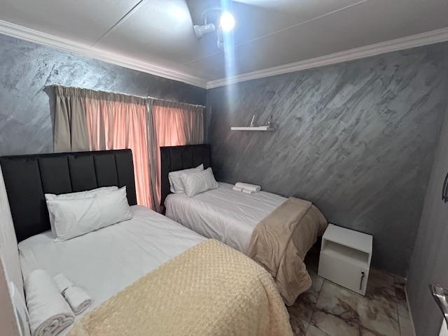 3 Bedroom Property for Sale in Willow Park Manor Gauteng