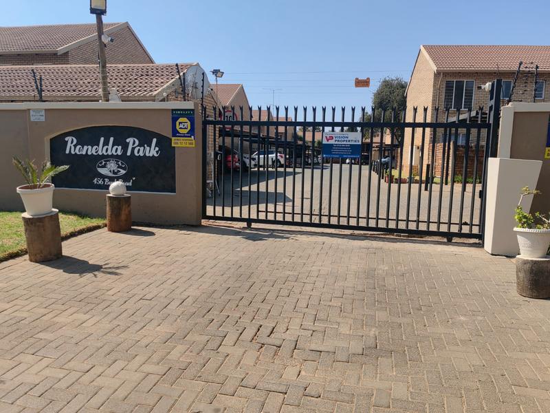 3 Bedroom Property for Sale in Willow Park Manor Gauteng