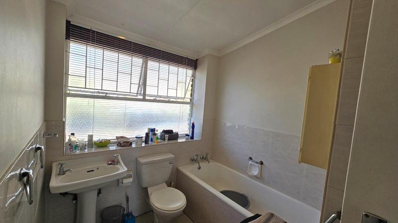 2 Bedroom Property for Sale in Kilner Park Gauteng