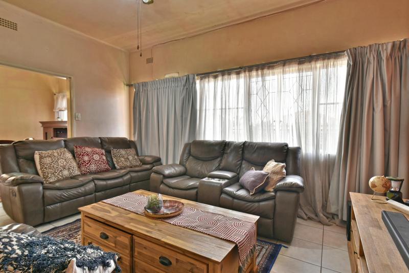 3 Bedroom Property for Sale in Kenilworth Gauteng