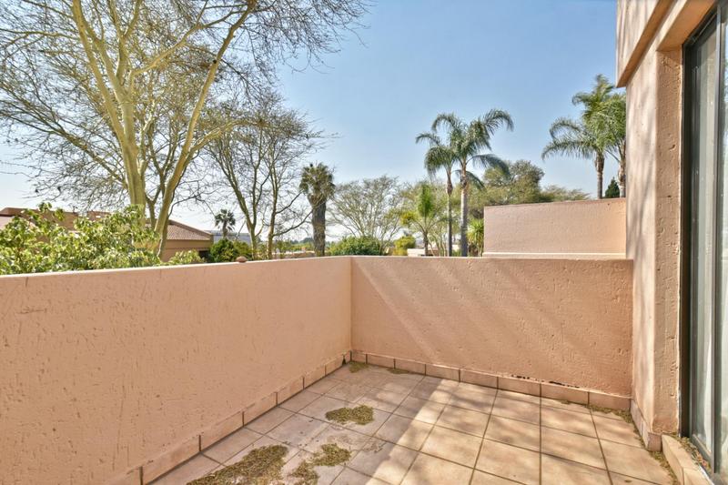 3 Bedroom Property for Sale in Lonehill Gauteng