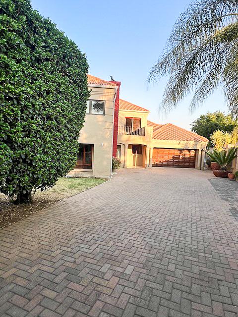 To Let 4 Bedroom Property for Rent in Boskruin Gauteng