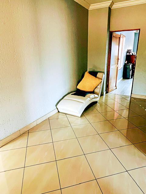 To Let 4 Bedroom Property for Rent in Boskruin Gauteng