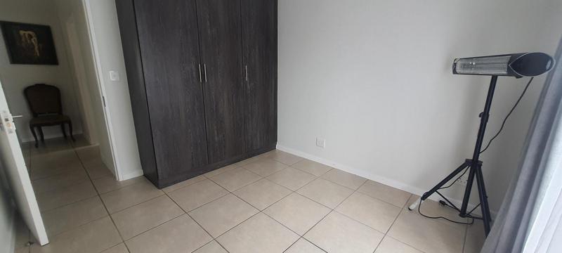 To Let 3 Bedroom Property for Rent in Olivedale Gauteng