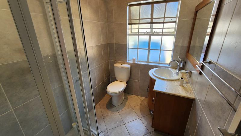 3 Bedroom Property for Sale in Brackendowns Gauteng