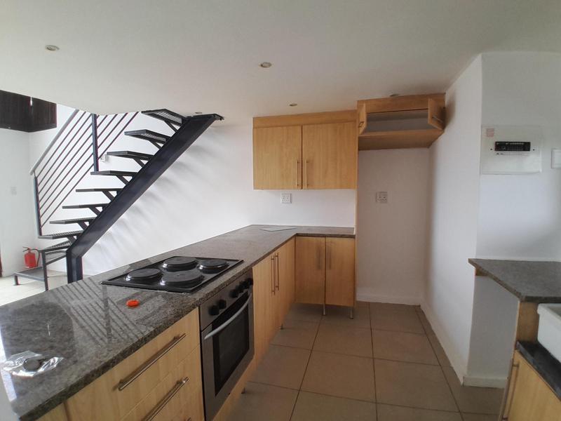 1 Bedroom Property for Sale in Rooihuiskraal North Gauteng