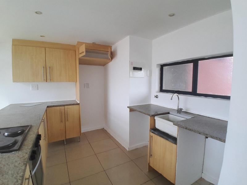 1 Bedroom Property for Sale in Rooihuiskraal North Gauteng