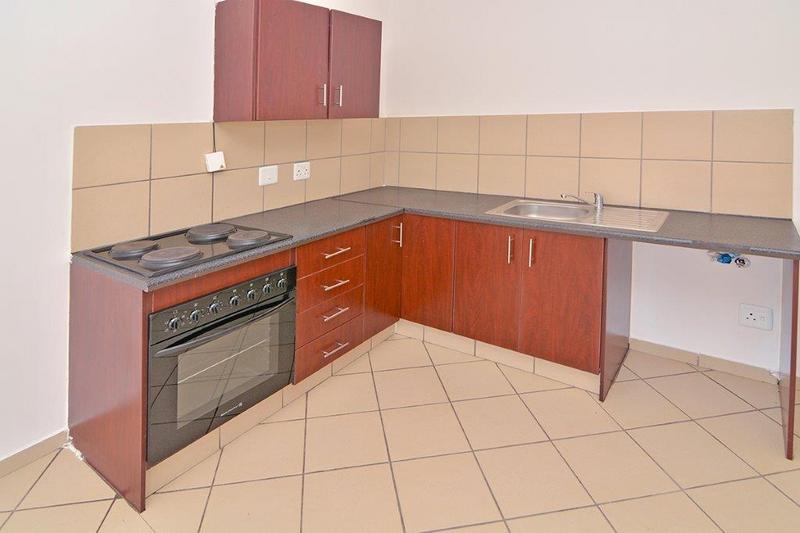 To Let 2 Bedroom Property for Rent in Groblerpark Gauteng