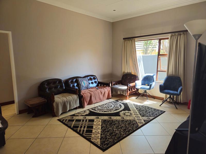 To Let 3 Bedroom Property for Rent in Rietvlei Heights Country Estate Gauteng