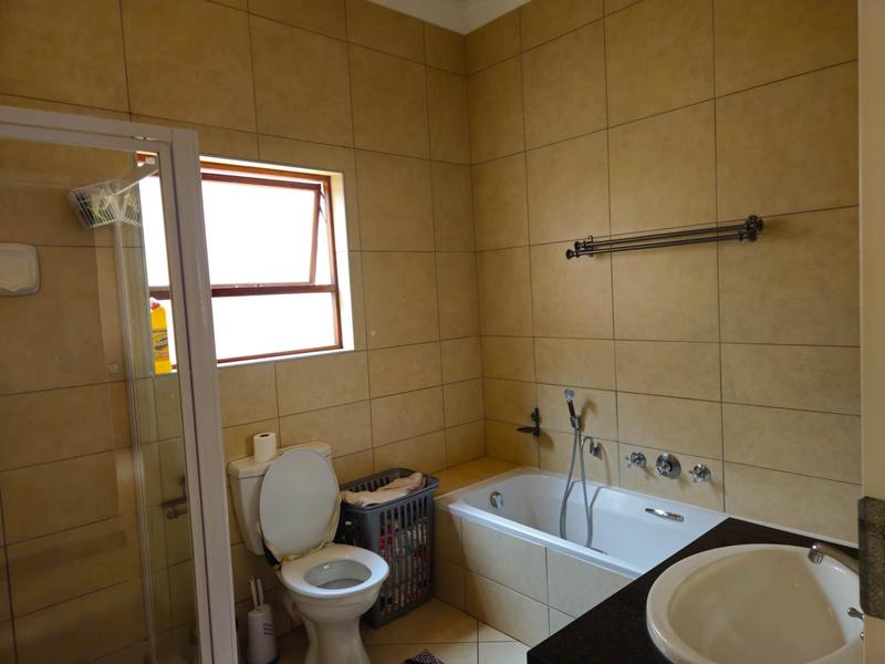 To Let 3 Bedroom Property for Rent in Rietvlei Heights Country Estate Gauteng