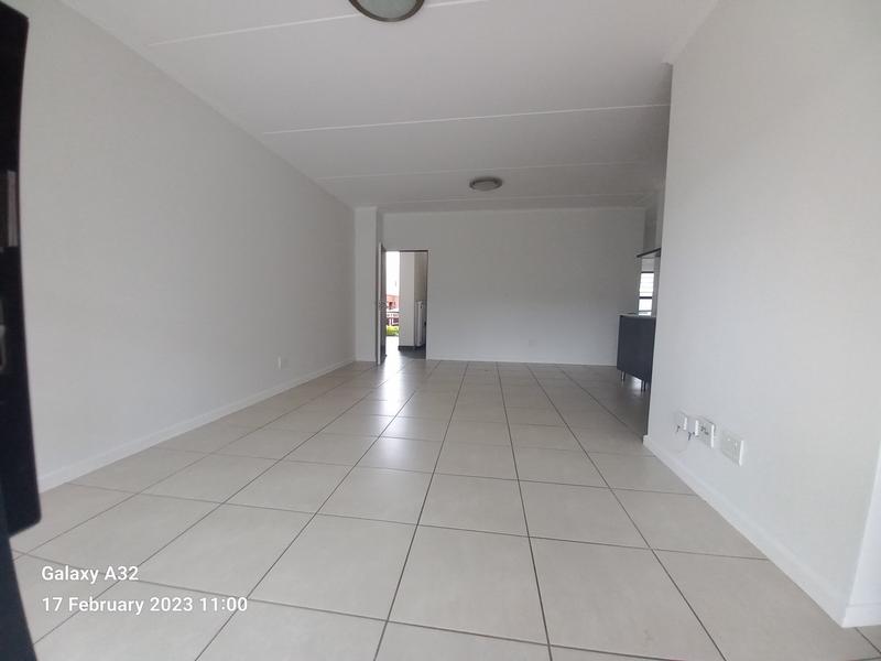 To Let 3 Bedroom Property for Rent in Olivedale Gauteng