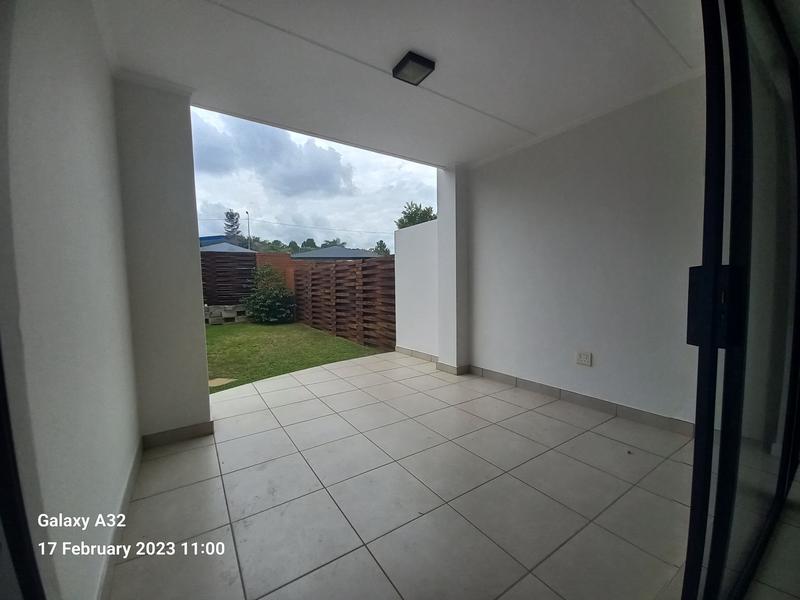 To Let 3 Bedroom Property for Rent in Olivedale Gauteng