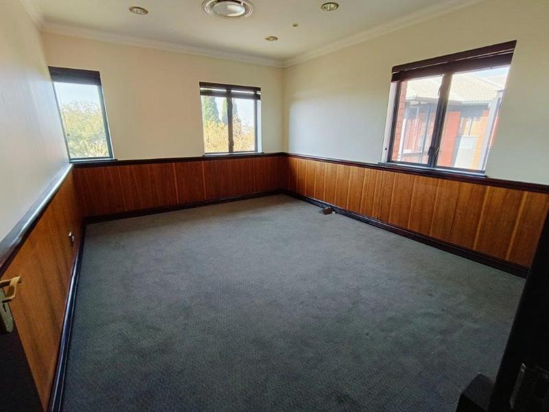 To Let commercial Property for Rent in Ruimsig Gauteng