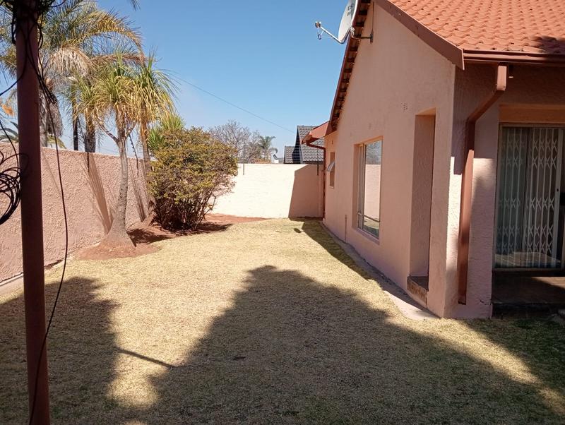 3 Bedroom Property for Sale in Rant En Dal Gauteng