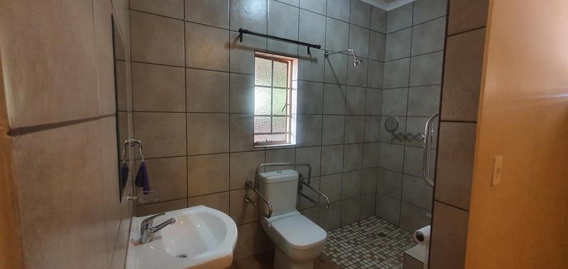 3 Bedroom Property for Sale in Pierre Van Ryneveld Gauteng