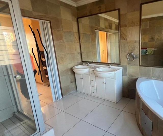 3 Bedroom Property for Sale in Three Rivers Gauteng