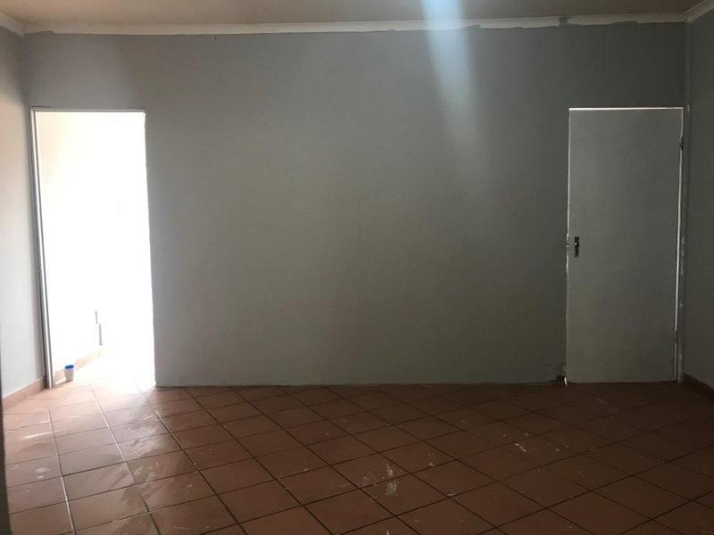 2 Bedroom Property for Sale in Sunnyside Gauteng