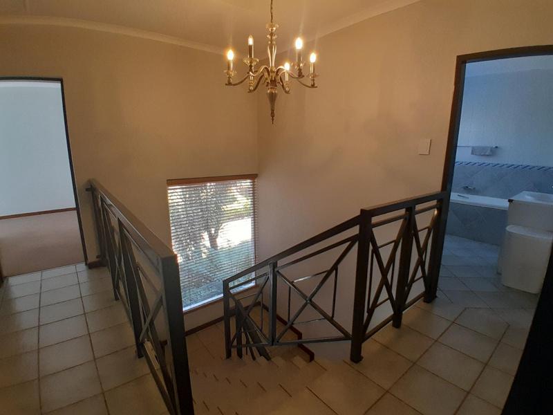 3 Bedroom Property for Sale in Eldoglen Gauteng