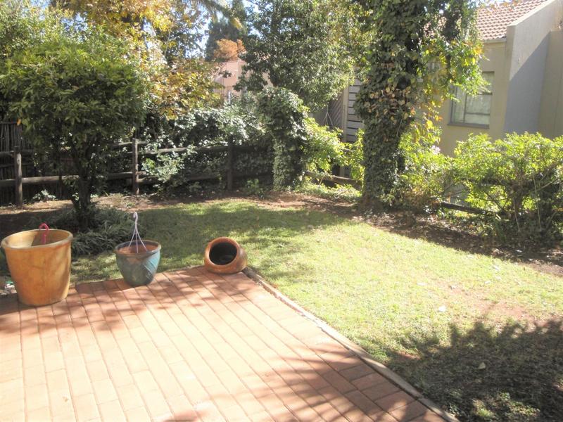 2 Bedroom Property for Sale in Bedford Gardens Gauteng