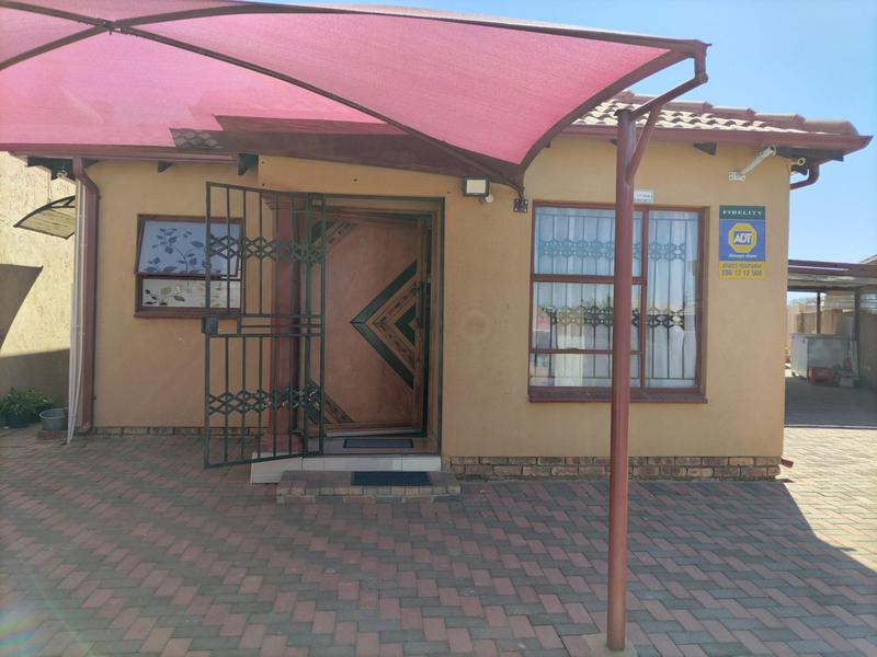 3 Bedroom Property for Sale in Soshanguve VV Gauteng