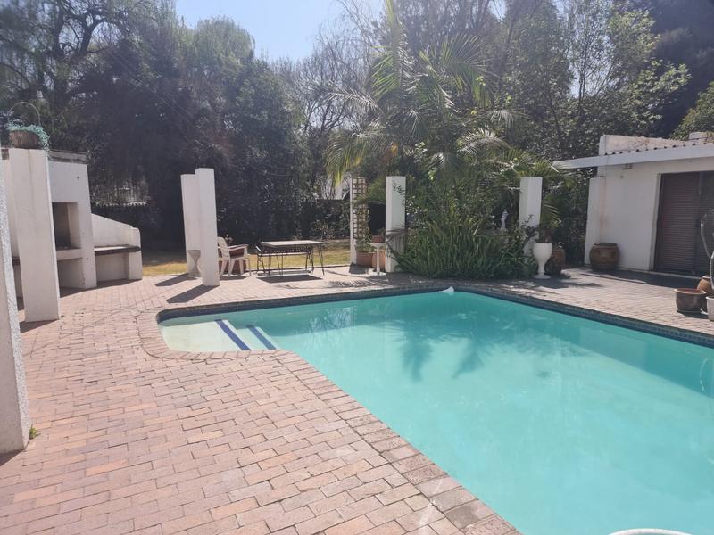 To Let 1 Bedroom Property for Rent in Norwood Gauteng