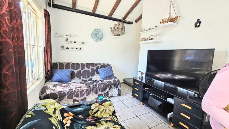 2 Bedroom Property for Sale in Eden Glen Gauteng