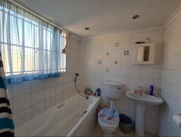 2 Bedroom Property for Sale in Eden Glen Gauteng