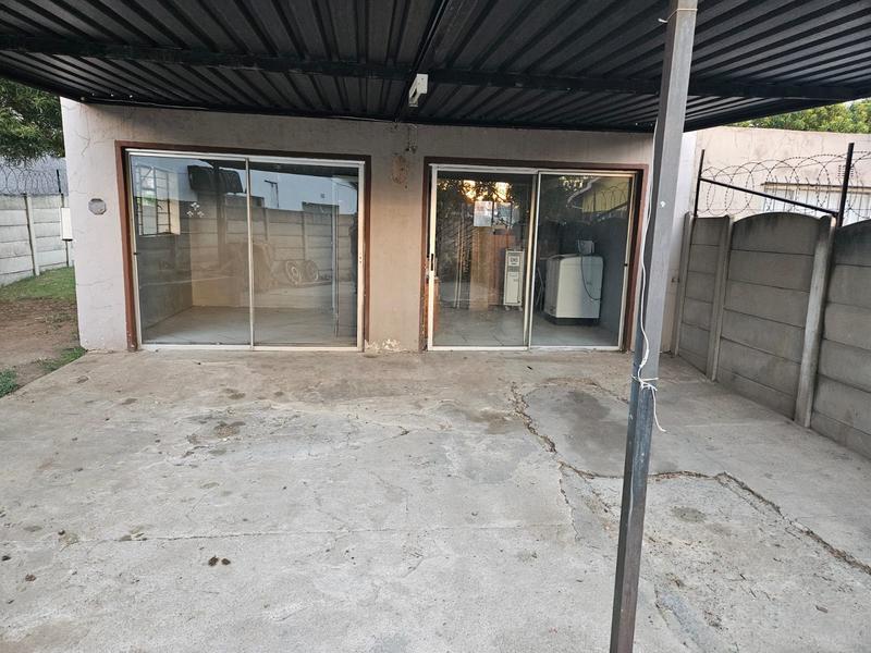 To Let 1 Bedroom Property for Rent in Van Dyk Park Gauteng