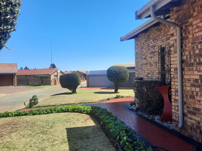 3 Bedroom Property for Sale in Sebokeng Unit 10 Gauteng