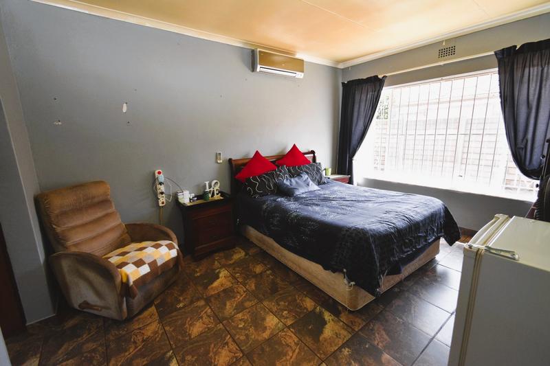 4 Bedroom Property for Sale in Rant En Dal Gauteng