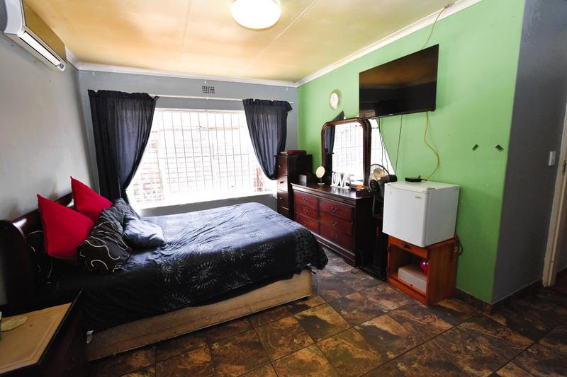 4 Bedroom Property for Sale in Rant En Dal Gauteng