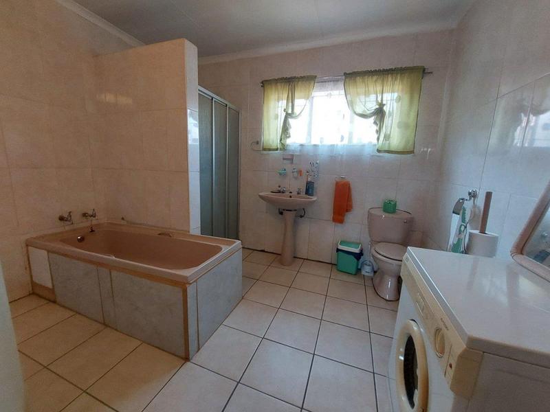 3 Bedroom Property for Sale in Hermanstad Gauteng