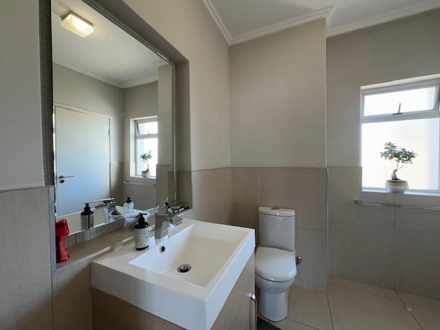 2 Bedroom Property for Sale in Morningside Gauteng