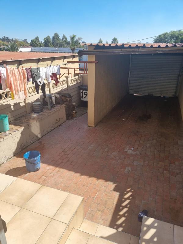 2 Bedroom Property for Sale in West Turffontein Gauteng