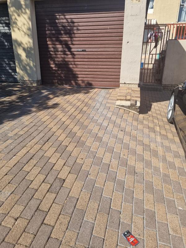 2 Bedroom Property for Sale in West Turffontein Gauteng