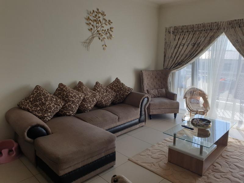 2 Bedroom Property for Sale in Broadacres Gauteng