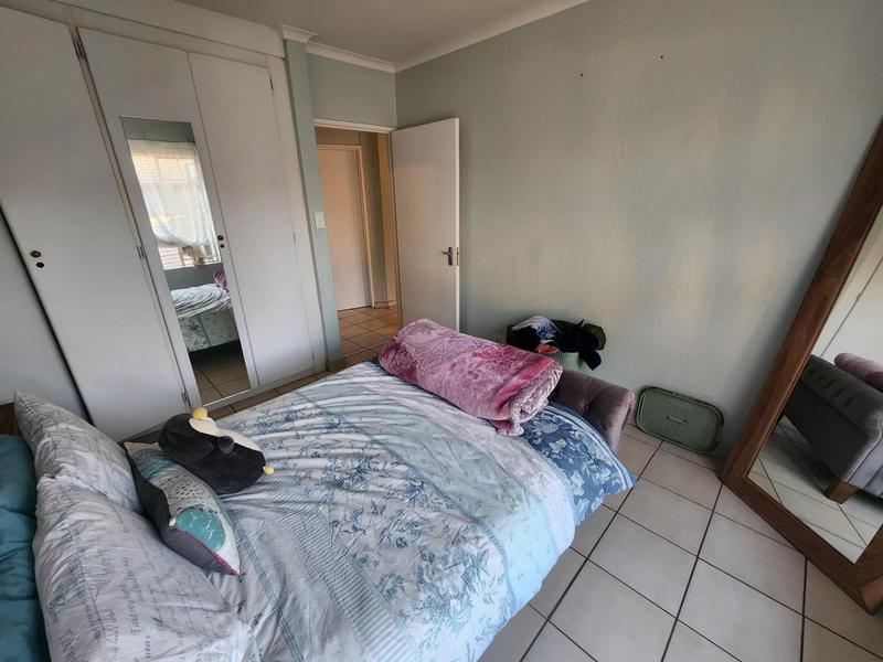 2 Bedroom Property for Sale in Highveld Gauteng