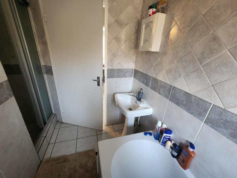 2 Bedroom Property for Sale in Highveld Gauteng