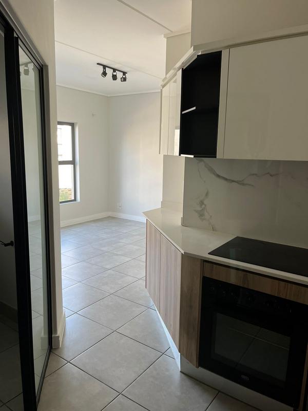 To Let 1 Bedroom Property for Rent in Waterfall Gauteng